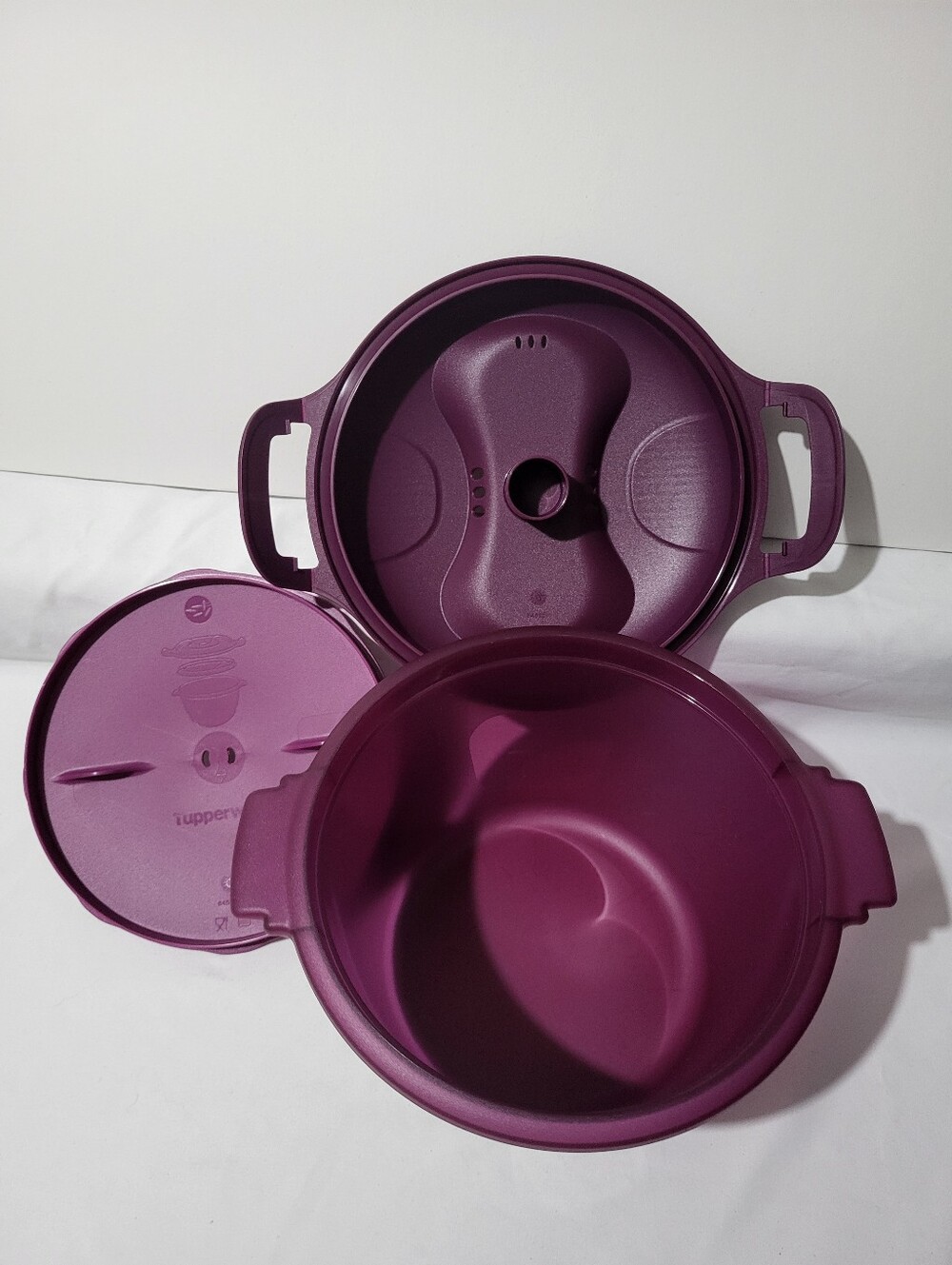 Tupperware Microwave Rice Cooker Steamer - Picture 3 of 4